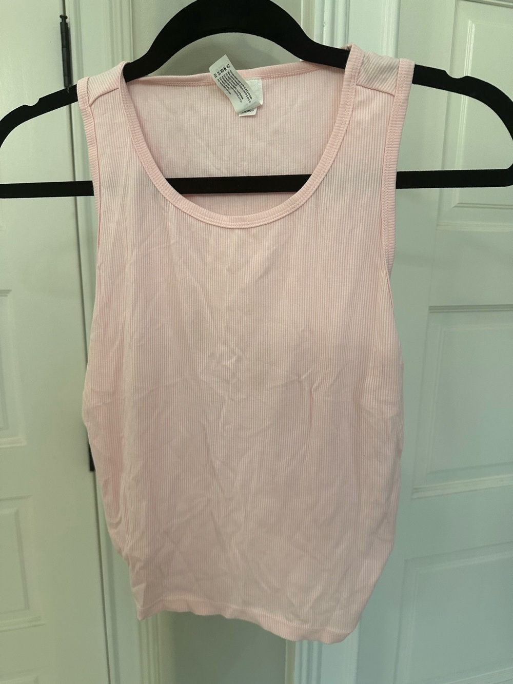 Yogalicious Heavenly Ribbed Phoebe Tank Sleeveless Crop Top Women’s L Pink NWOT